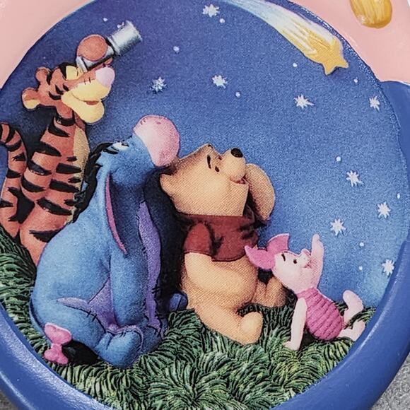 SHARING A RIDE & FRIENDSHIIP MAKES A STAR SHINE Pooh's Honeypot Adventures 68544 - Picture 2 of 8